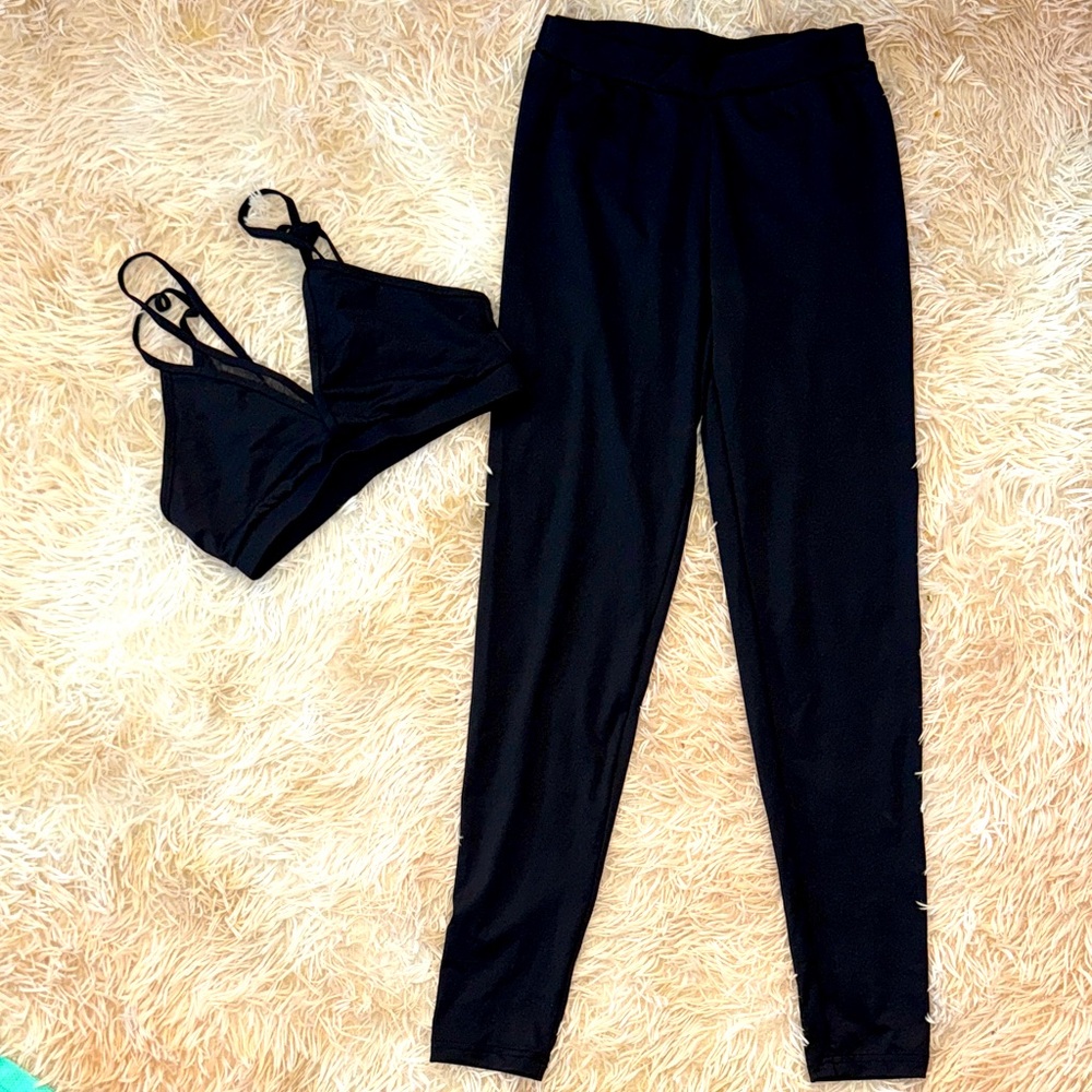 SHEIN Classic Black Activewear Set - Bralette & Pant - S